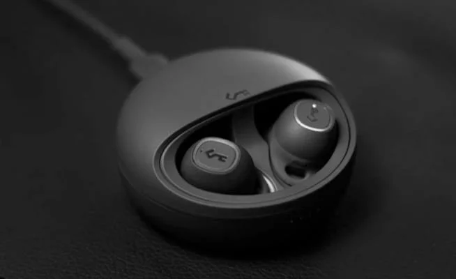 YX1 Wireless Earphones sample